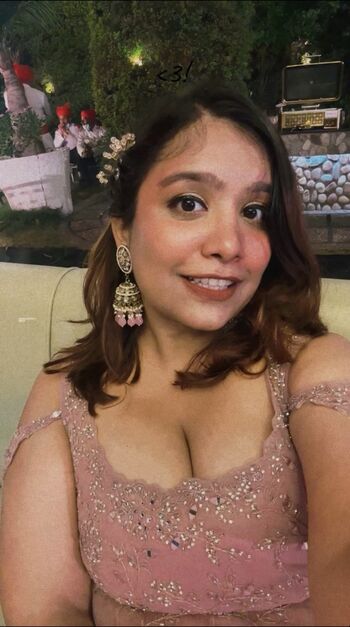 Full leaked Indian naughty stuff page private onlyfans photo