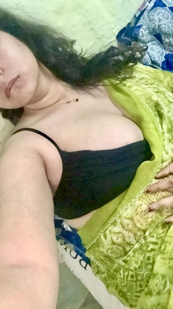 Full leaked Indian naughty stuff page private photo