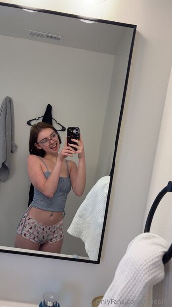 Full leaked Indieellis private photo