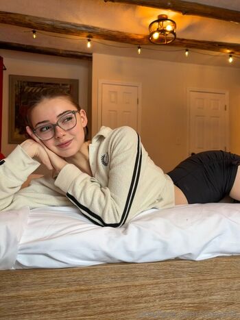 Full leaked Indieellis private photo