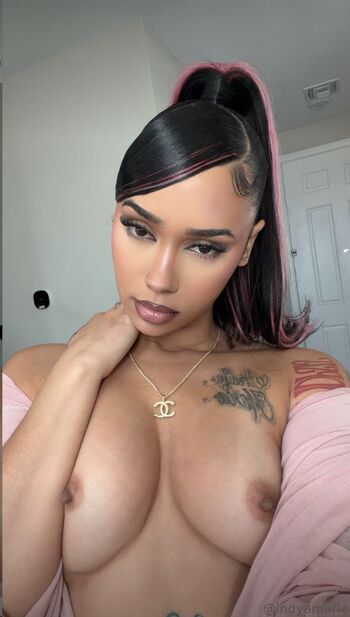 Full leaked Indyamarie private onlyfans photo