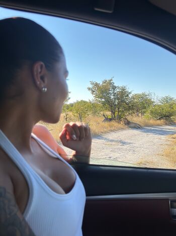 Full leaked Ines loucif private photo