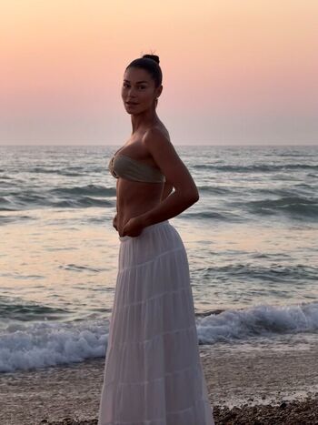 Full leaked Ines loucif private photo
