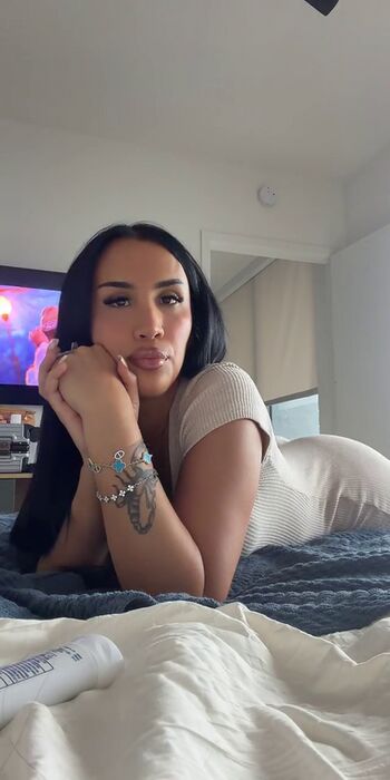 Full leaked Inessbnny private photo