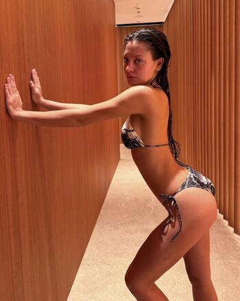 Full leaked Influesii private photo