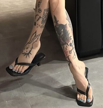 Full leaked Inked feet private photo