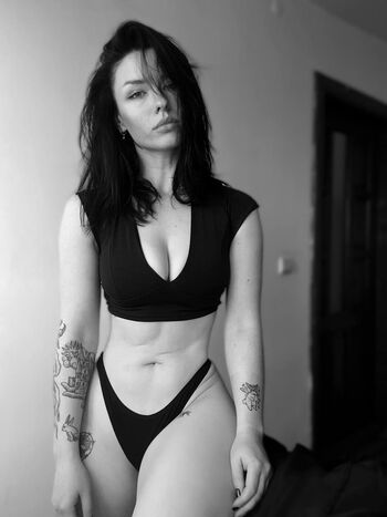 Full leaked Innervus  page private photo