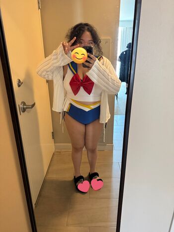 Full leaked Intotheariverse page private photo