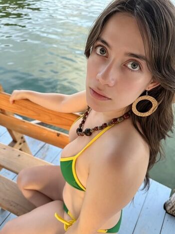 Full leaked Inusualmaria private photo