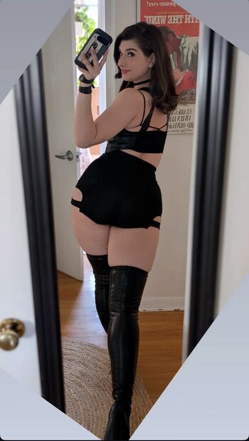 Full leaked Invadervie  page private onlyfans photo