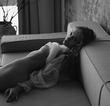 Full leaked Ioannova page private onlyfans photo