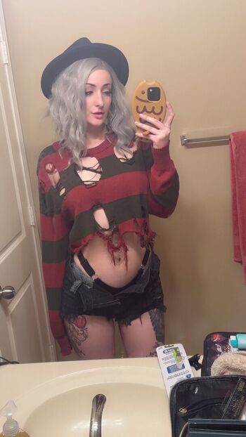 Full leaked Ipeachysweet private onlyfans photo