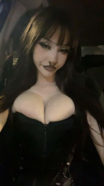 Full leaked Ipukeglitter private onlyfans photo