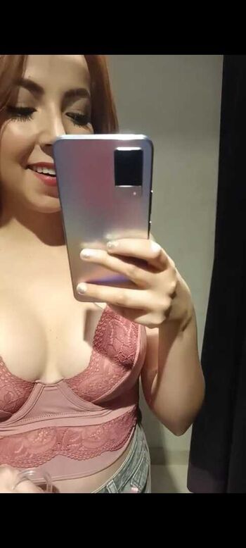 Full leaked Irais moreno private photo