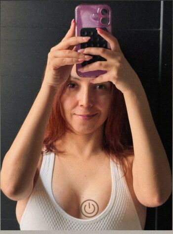 Full leaked Irais moreno private photo