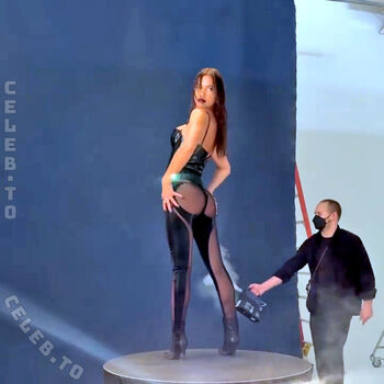 Full leaked Irina shayk  page private onlyfans photo