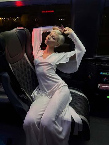 Full leaked Iris law private onlyfans photo