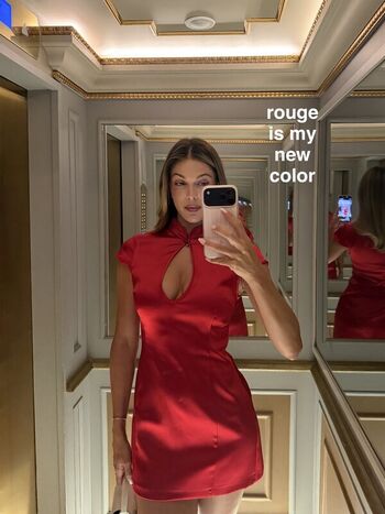 Full leaked Iris mittenaere private photo