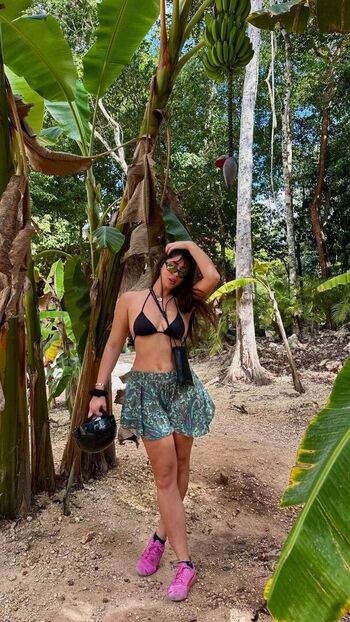 Full leaked Iris mulas page private onlyfans photo