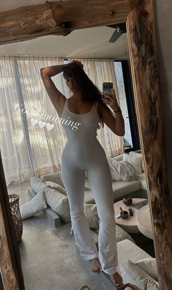 Full leaked Iris mulas page private onlyfans photo