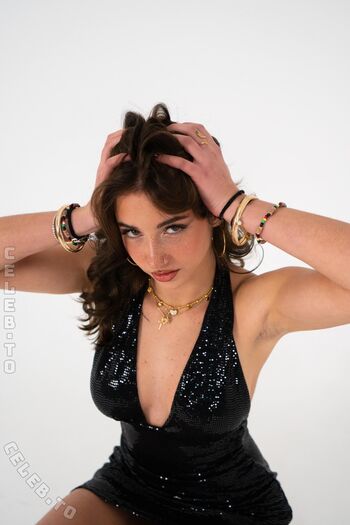 Full leaked Iris vallarani private onlyfans photo