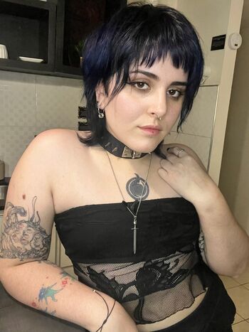 Full leaked Irislockedd private onlyfans photo