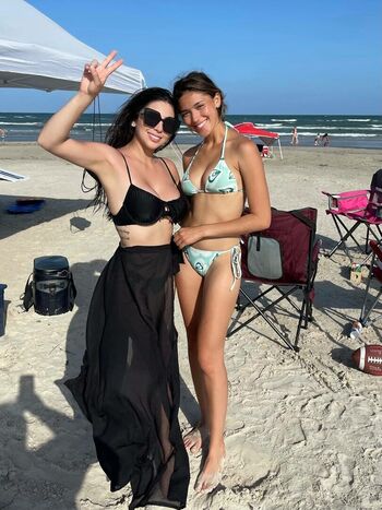 Full leaked Isa monique hurtado page private onlyfans photo