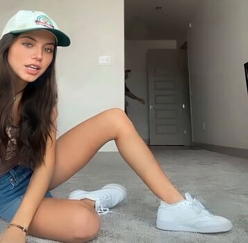 Full leaked Isabela merced page private onlyfans photo