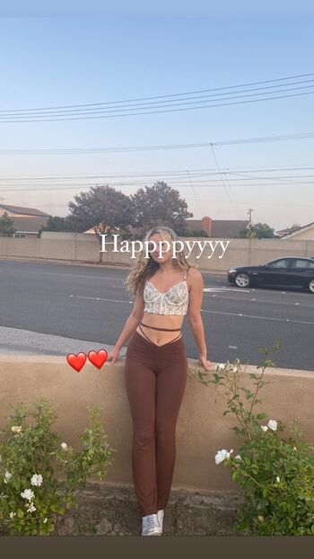 Full leaked Isabelaluckoww private photo