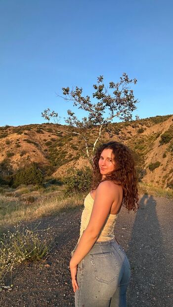 Full leaked Isabelaluckoww private photo