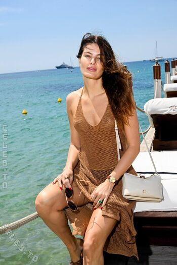 Full leaked Isabeli fontana page private photo