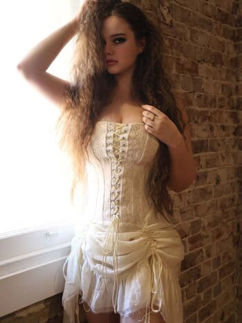 Full leaked Isabella ardley  page private onlyfans photo