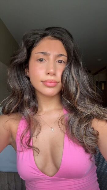 Isabella Ferreira