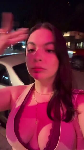 Full leaked Isabella gomez private onlyfans photo