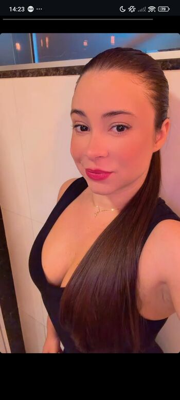 Full leaked Isabella santos private photo