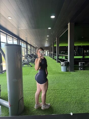 Full leaked Isabelmendozaaa private photo