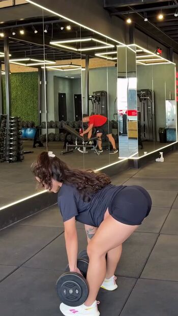 Isadora Abrahao