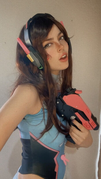 Full leaked Isadoranya private onlyfans photo