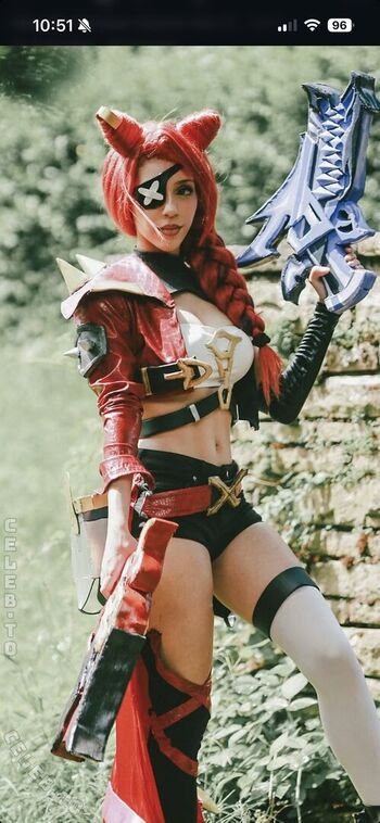 Full leaked Isanamicosplay private photo
