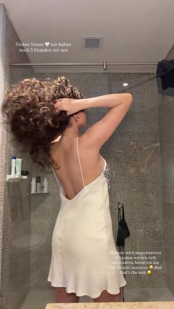 Full leaked Ischtar isik page private onlyfans photo