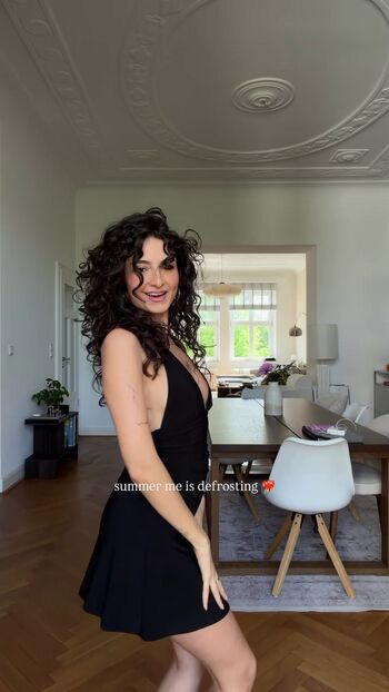 Full leaked Ischtar isik page private photo