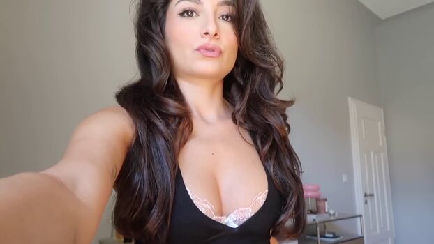 Full leaked Ischtar isik page private photo