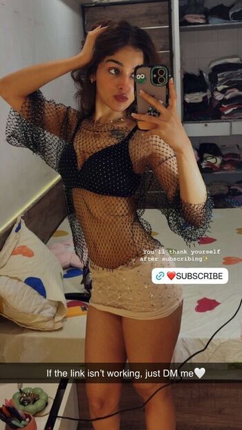 Full leaked Isha modi private photo