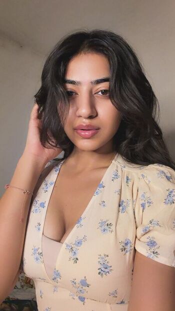 Full leaked Ishika sethi private photo