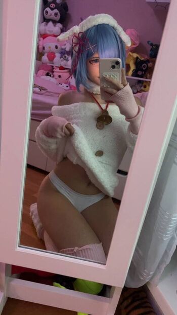 Full leaked Isii cos page private onlyfans photo