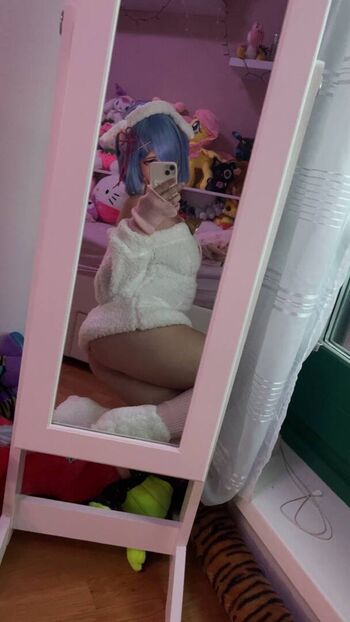 Full leaked Isii cos page private onlyfans photo