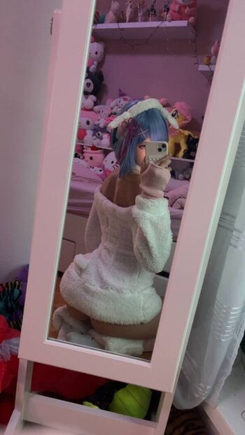 Full leaked Isii cos page private onlyfans photo