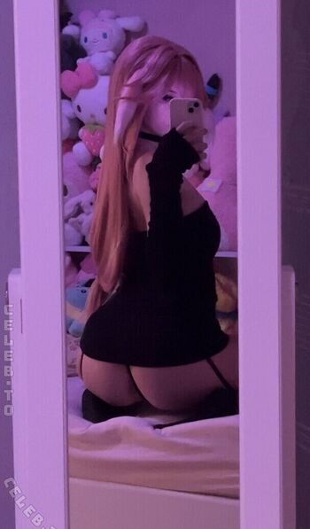 Full leaked Isii cos page private onlyfans photo