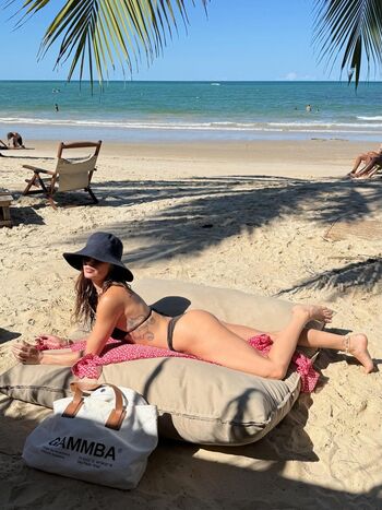 Full leaked Isis valverde private photo