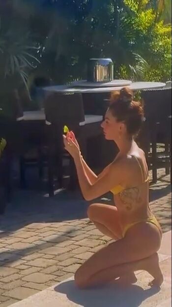 Isis Valverde
